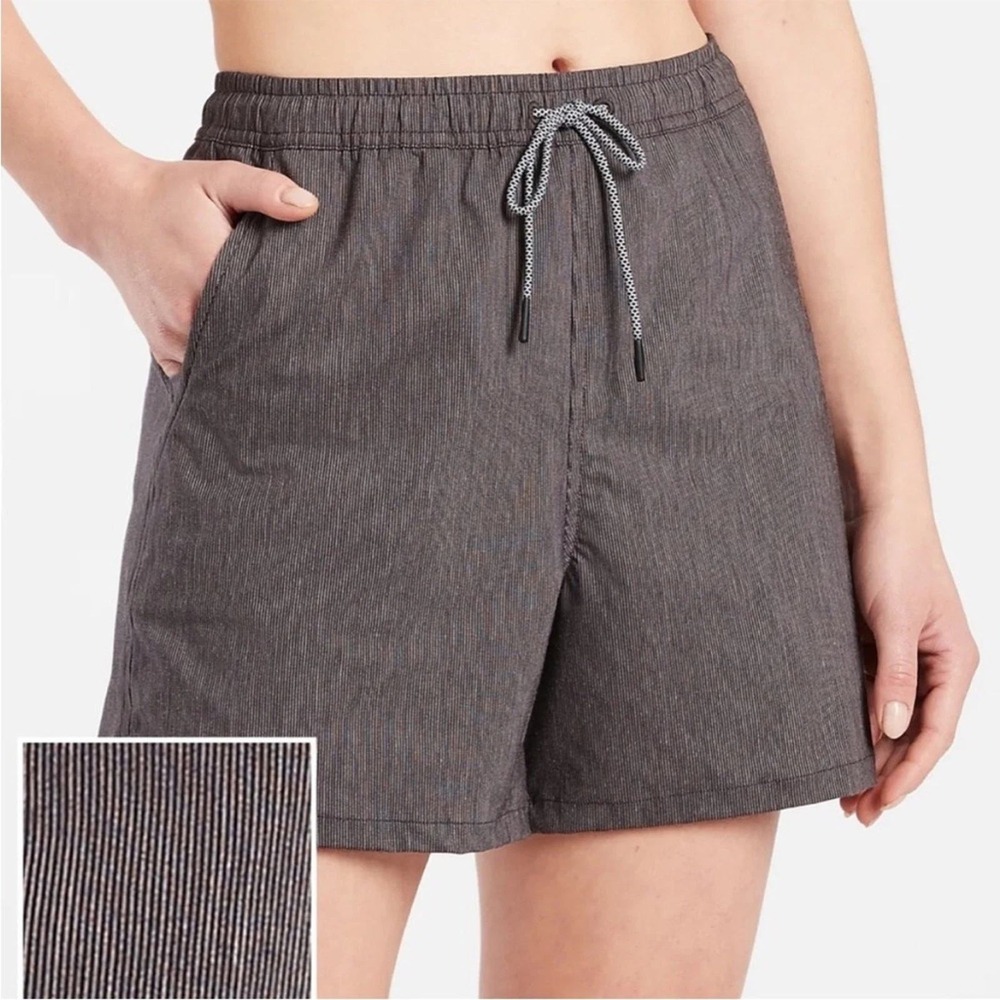 Athleta Marin 5" Board Shorts Womens XS Gray Striped Drawstring‎ Swim